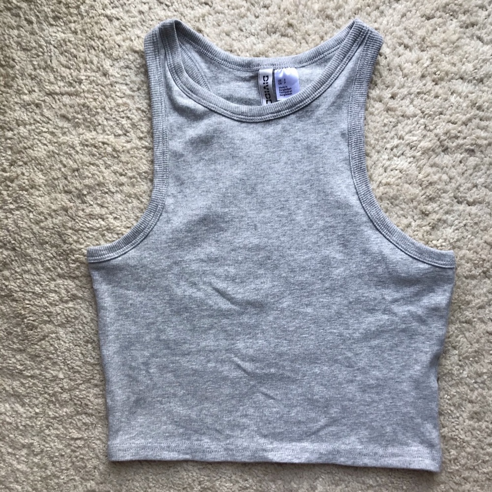 Mock neck racer back cropped tank